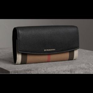 Burberry wallet